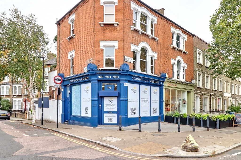 Images for Junction Road EAID:c8d5f0ae42d594d169bca90f3b8b041a BID:1