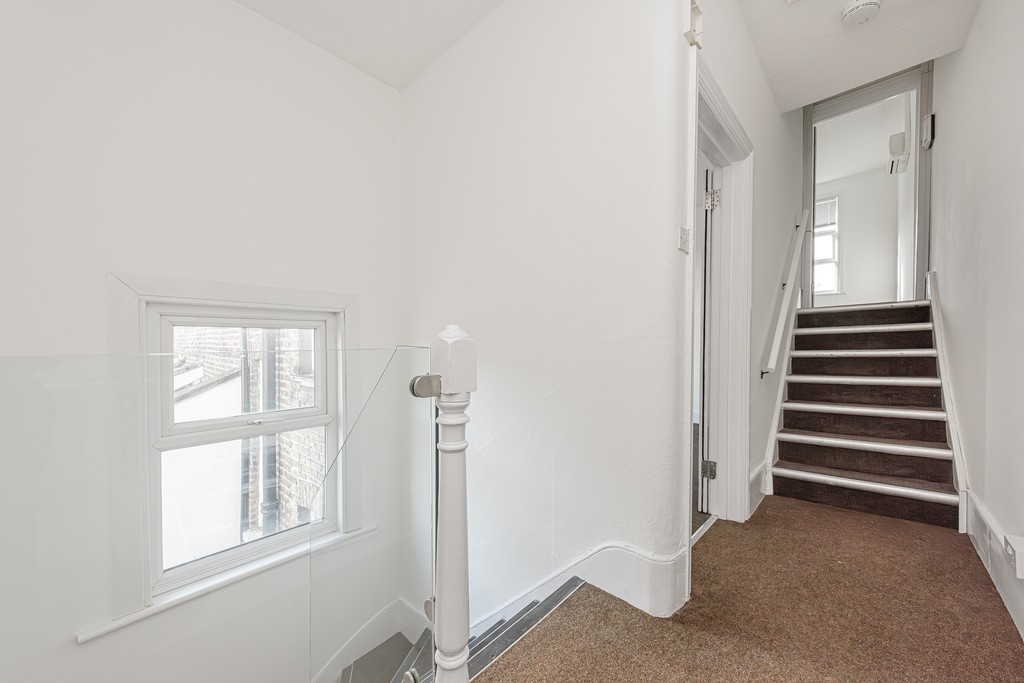 Images for Holloway Road, London EAID:c8d5f0ae42d594d169bca90f3b8b041a BID:1