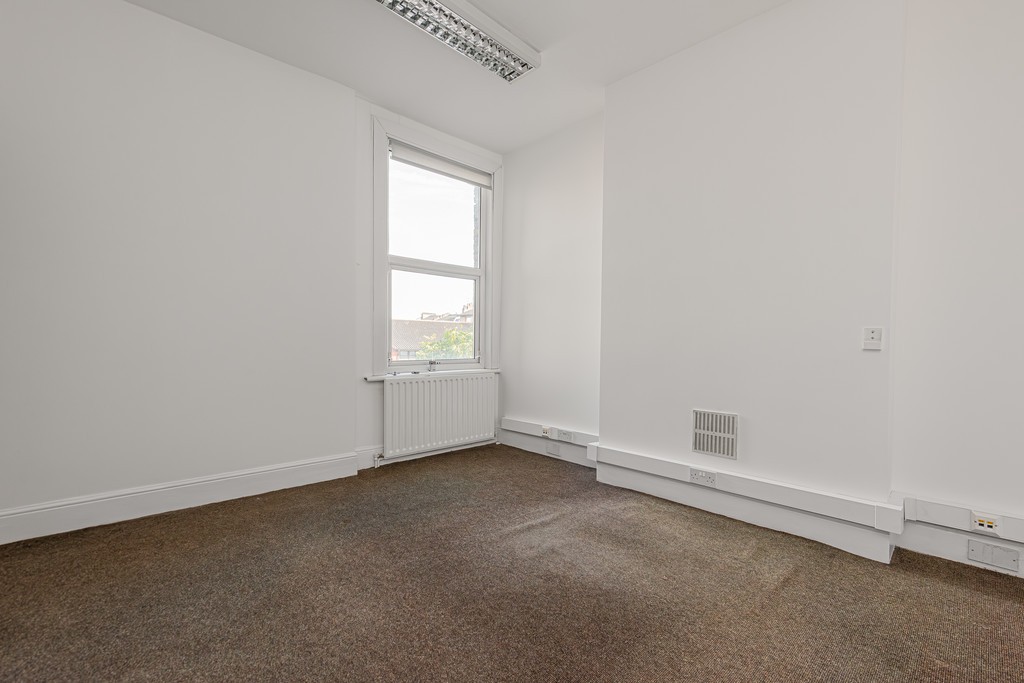 Images for Holloway Road, London EAID:c8d5f0ae42d594d169bca90f3b8b041a BID:1