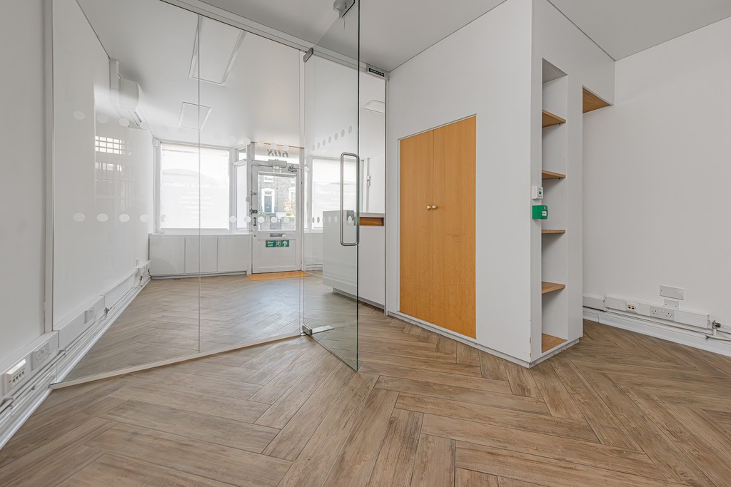 Images for Holloway Road, London EAID:c8d5f0ae42d594d169bca90f3b8b041a BID:1