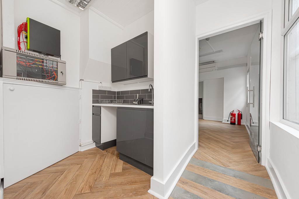 Images for Holloway Road, London EAID:c8d5f0ae42d594d169bca90f3b8b041a BID:1