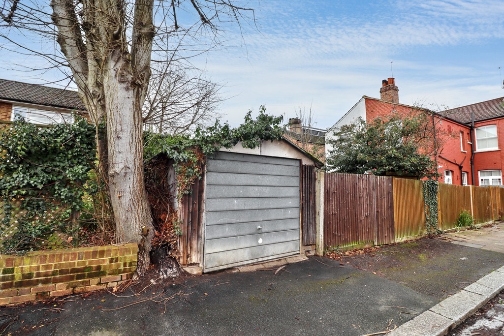 Images for Lancaster Gardens, Rear of Chambers Gardens EAID:c8d5f0ae42d594d169bca90f3b8b041a BID:1