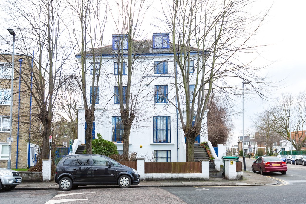 Images for Hilldrop Crescent, London EAID:c8d5f0ae42d594d169bca90f3b8b041a BID:1