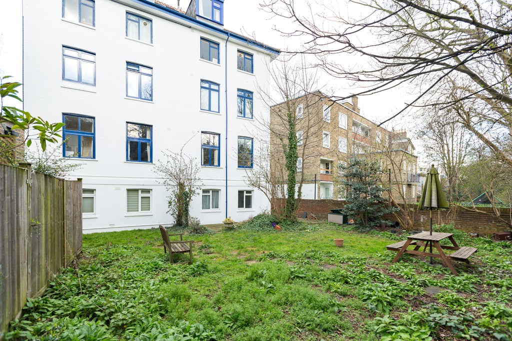 Images for Hilldrop Crescent, London EAID:c8d5f0ae42d594d169bca90f3b8b041a BID:1