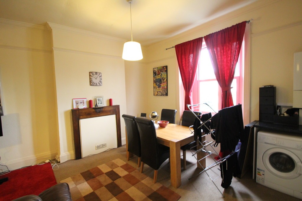 Images for Alexandra Grove, Finchley, London EAID:c8d5f0ae42d594d169bca90f3b8b041a BID:1