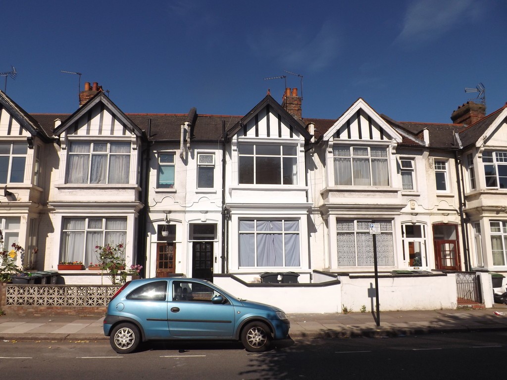 Images for Boreham Road, London EAID:c8d5f0ae42d594d169bca90f3b8b041a BID:1