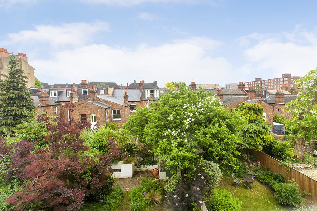 Images for Stock Orchard Crescent, London EAID:c8d5f0ae42d594d169bca90f3b8b041a BID:1