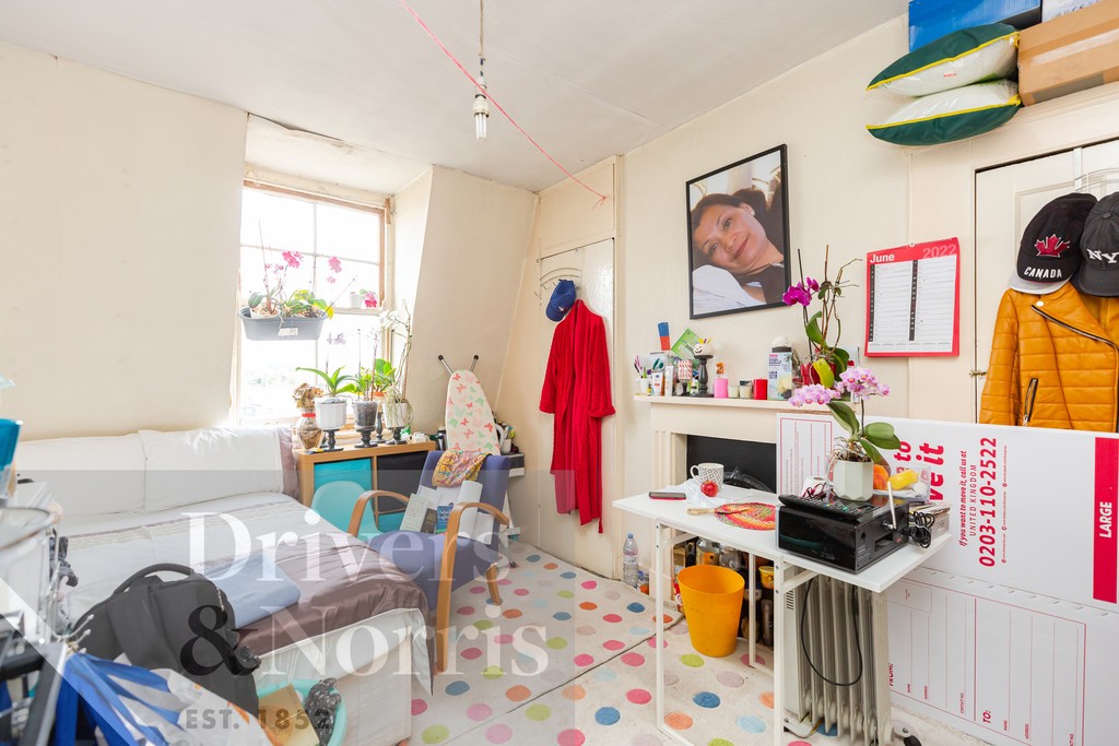 Images for Tottenham Lane, Hornsey EAID:c8d5f0ae42d594d169bca90f3b8b041a BID:1