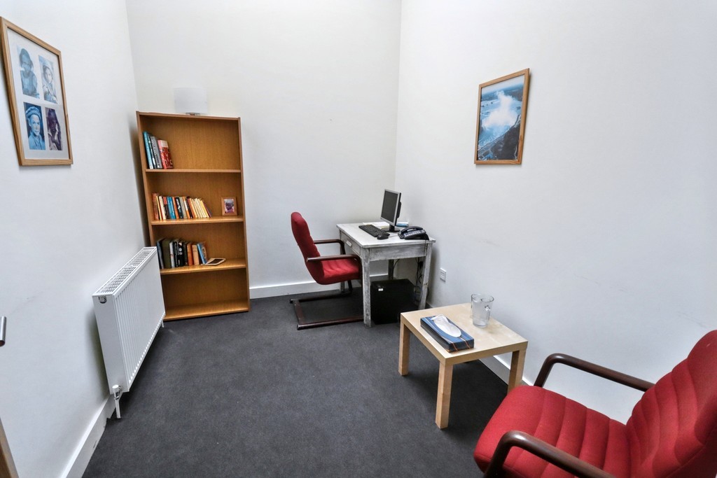 Images for Finsbury Park, London EAID:c8d5f0ae42d594d169bca90f3b8b041a BID:1