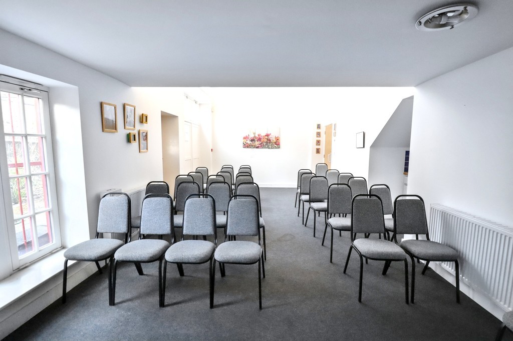 Images for Finsbury Park, London EAID:c8d5f0ae42d594d169bca90f3b8b041a BID:1