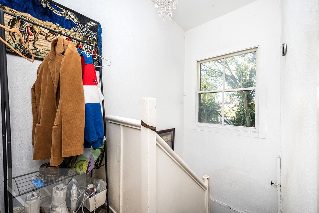 Images for Balls Pond Road, Canonbury EAID:c8d5f0ae42d594d169bca90f3b8b041a BID:1