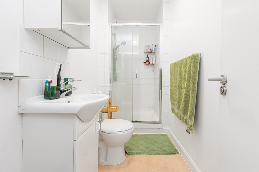 Images for Holloway Road, Holloway EAID:c8d5f0ae42d594d169bca90f3b8b041a BID:1