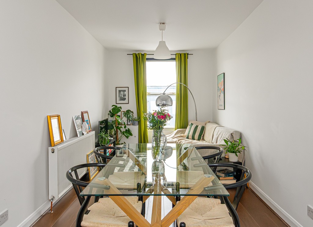 Images for Holloway Road, Holloway EAID:c8d5f0ae42d594d169bca90f3b8b041a BID:1