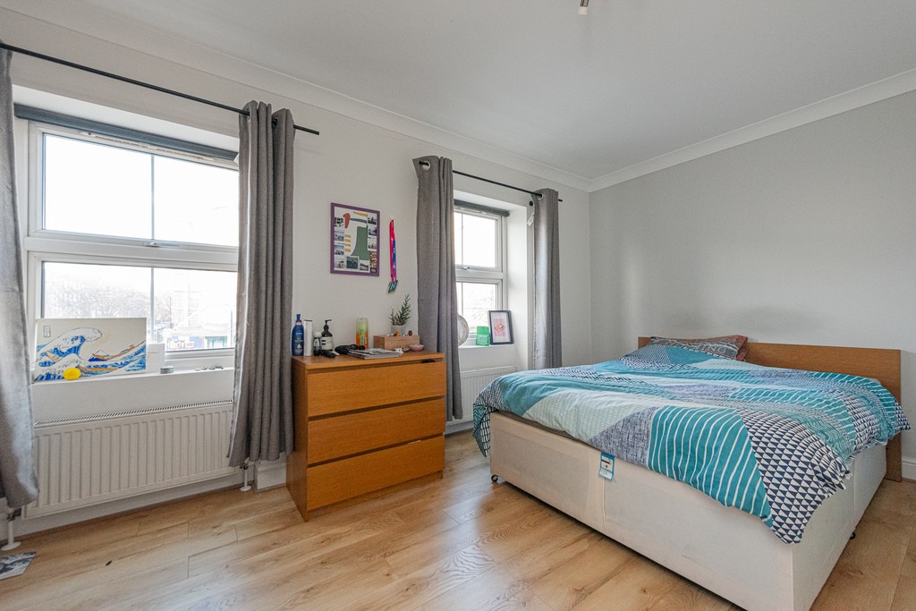 Images for Seven Sisters Road, Holloway EAID:c8d5f0ae42d594d169bca90f3b8b041a BID:1