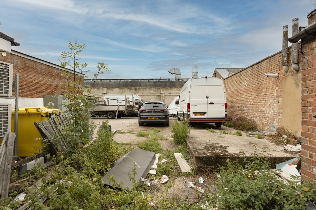 Images for Holloway Road, Holloway EAID:c8d5f0ae42d594d169bca90f3b8b041a BID:1