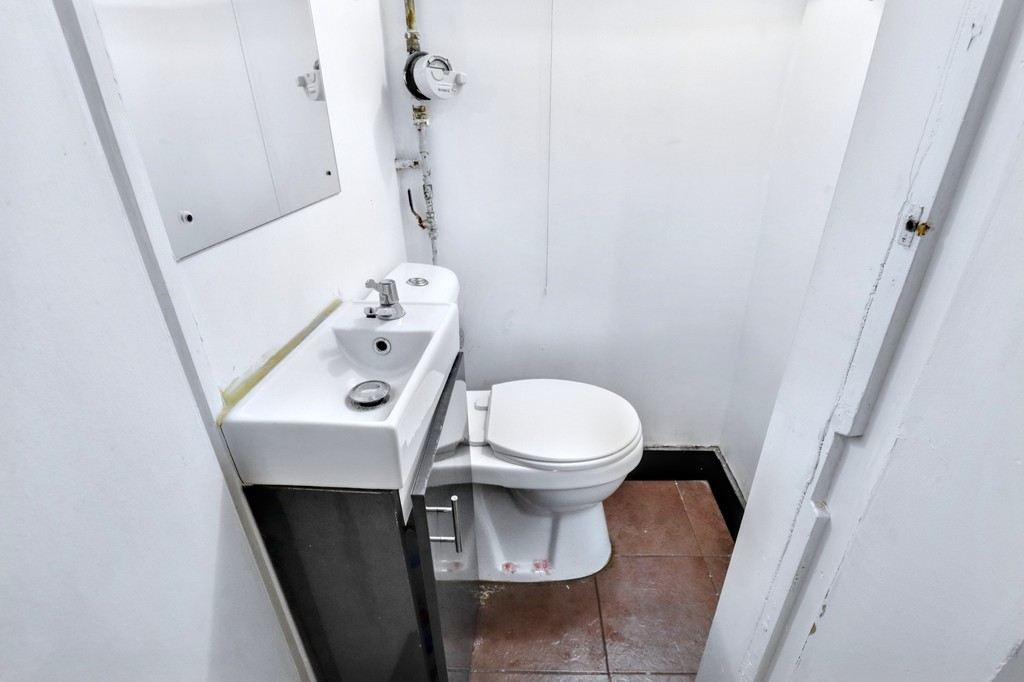 Images for Holloway Road EAID:c8d5f0ae42d594d169bca90f3b8b041a BID:1