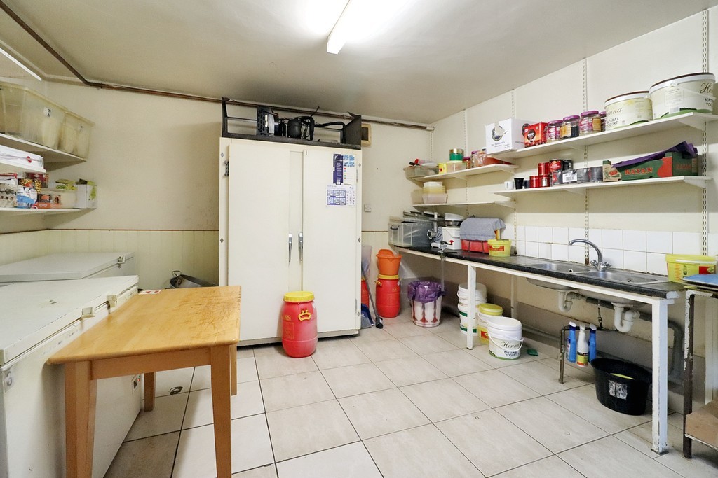 Images for Belsize Lane, Belsize Park, London EAID:c8d5f0ae42d594d169bca90f3b8b041a BID:1