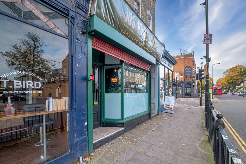 Images for Blackstock Road EAID:c8d5f0ae42d594d169bca90f3b8b041a BID:1
