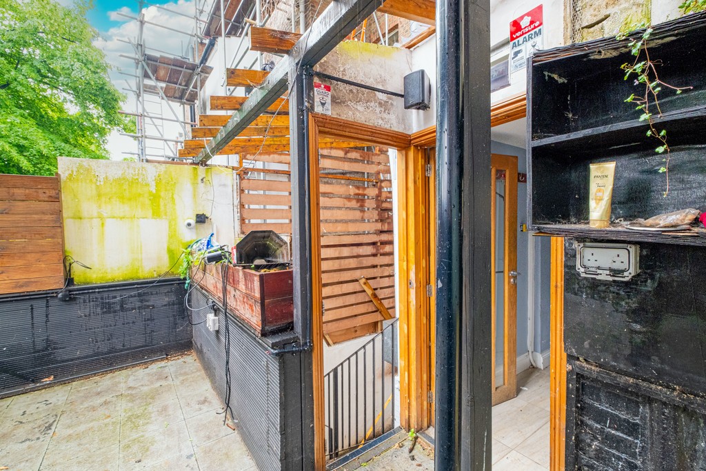 Images for Archway Road, Highgate EAID:c8d5f0ae42d594d169bca90f3b8b041a BID:1