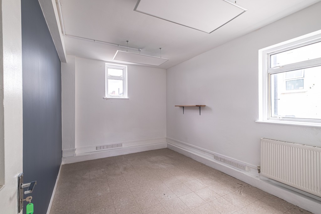Images for Green Lanes, Newington Green EAID:c8d5f0ae42d594d169bca90f3b8b041a BID:1