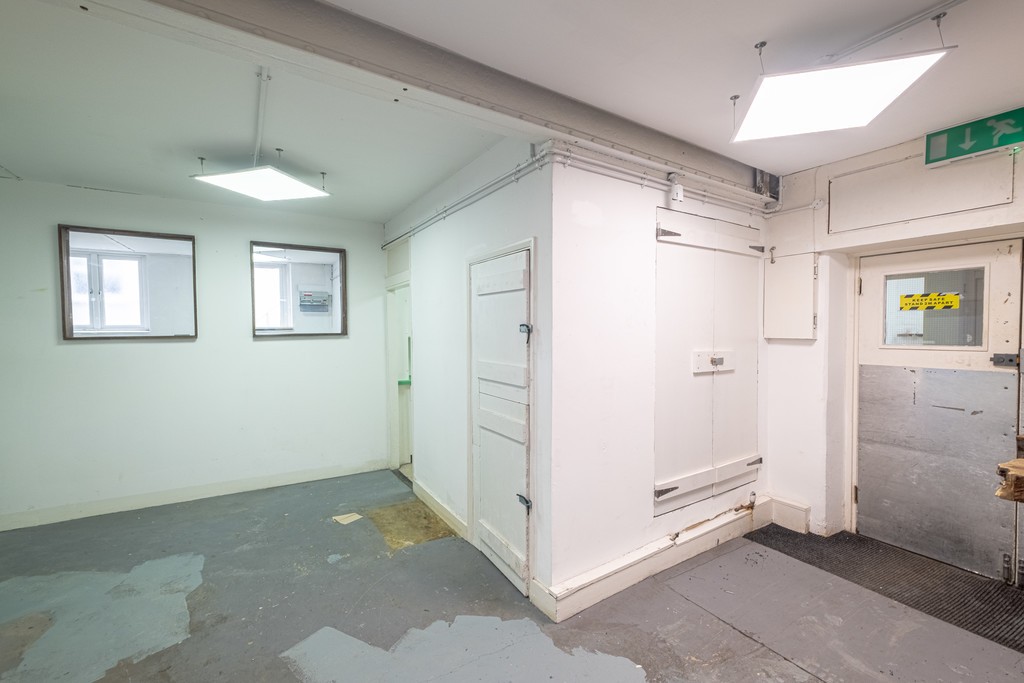 Images for Green Lanes, Newington Green EAID:c8d5f0ae42d594d169bca90f3b8b041a BID:1