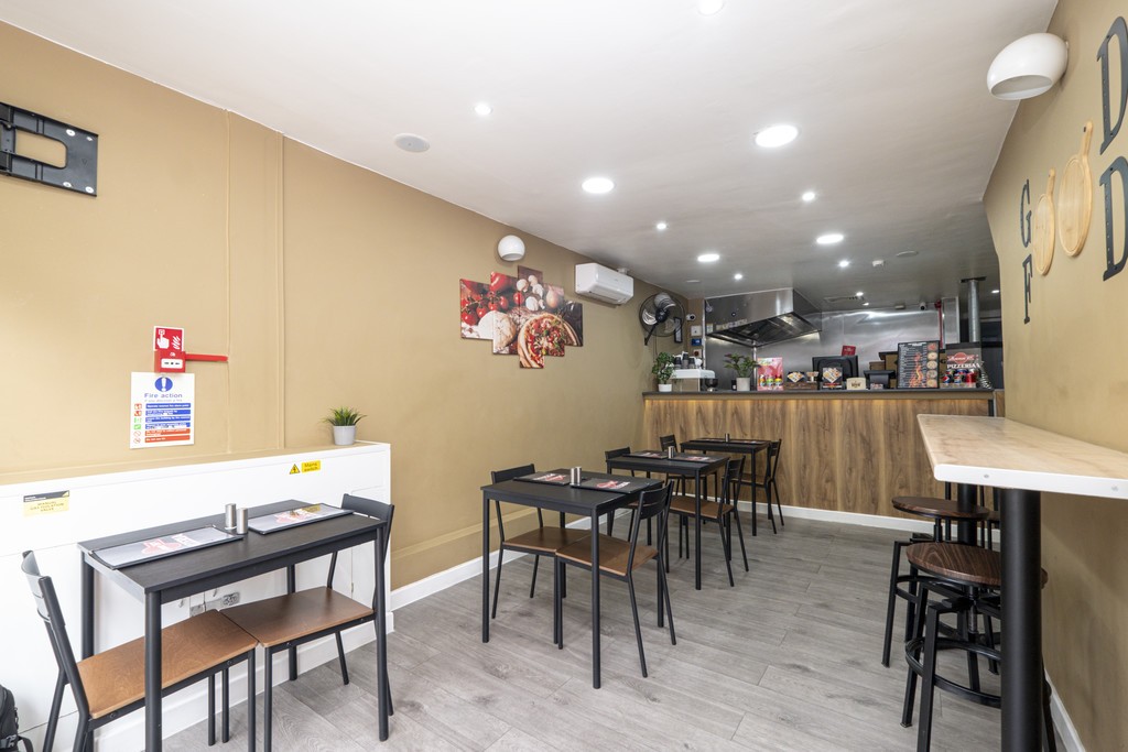 Images for Turnpike Lane, London EAID:c8d5f0ae42d594d169bca90f3b8b041a BID:1