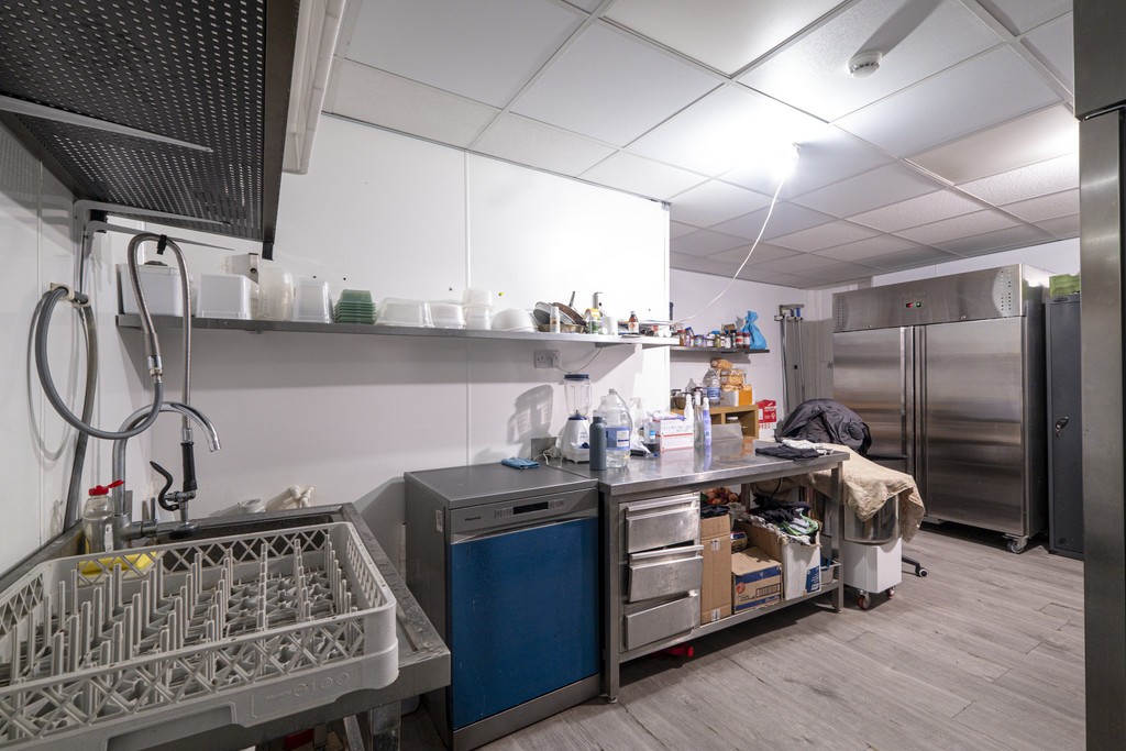 Images for Turnpike Lane, London EAID:c8d5f0ae42d594d169bca90f3b8b041a BID:1