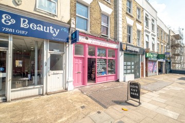 Junction Road, Archway - EAID:c8d5f0ae42d594d169bca90f3b8b041a, BID:1