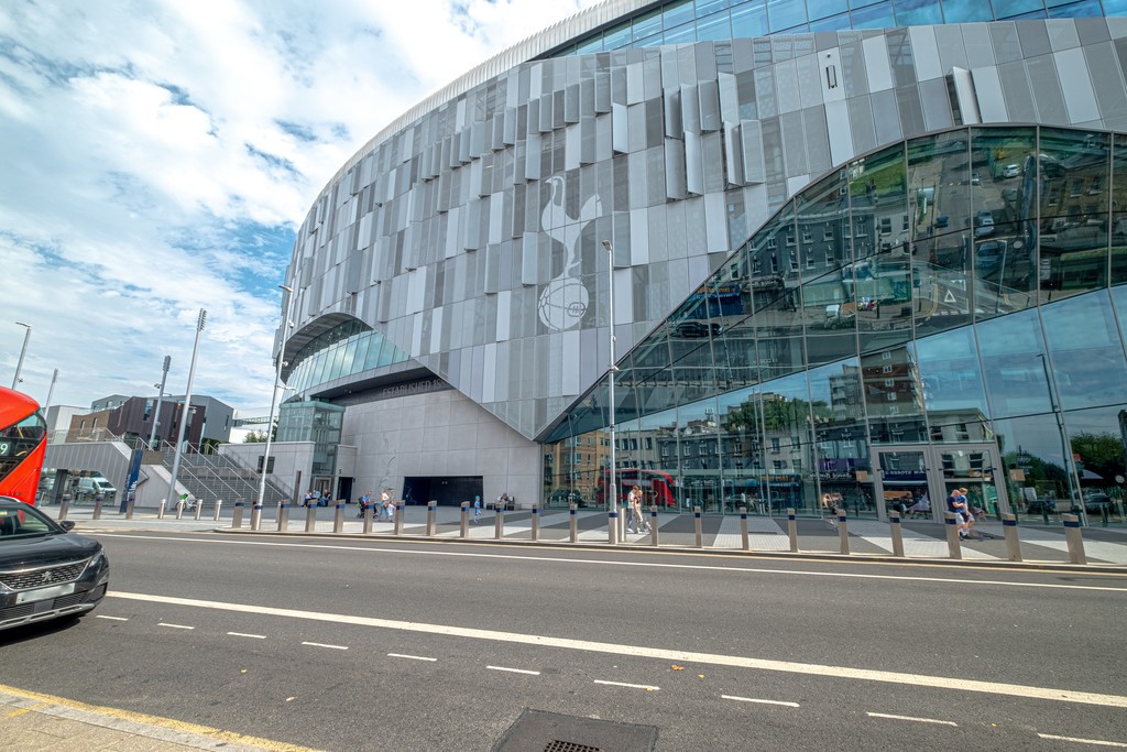Images for High Road, Tottenham EAID:c8d5f0ae42d594d169bca90f3b8b041a BID:1