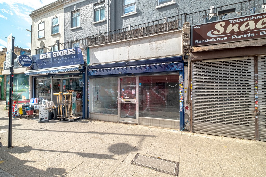 Images for High Road, Tottenham EAID:c8d5f0ae42d594d169bca90f3b8b041a BID:1