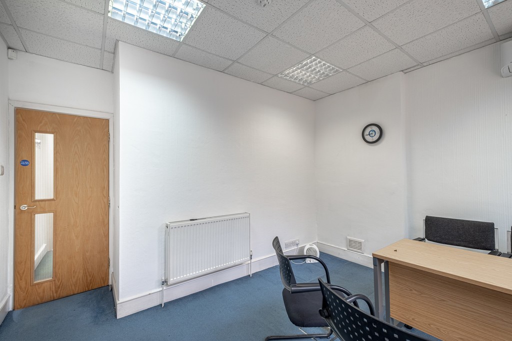 Images for Wanstead, East London EAID:c8d5f0ae42d594d169bca90f3b8b041a BID:1