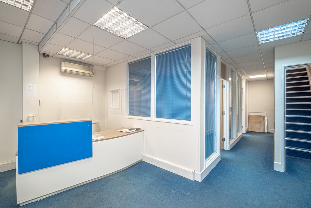 Images for Wanstead, East London EAID:c8d5f0ae42d594d169bca90f3b8b041a BID:1