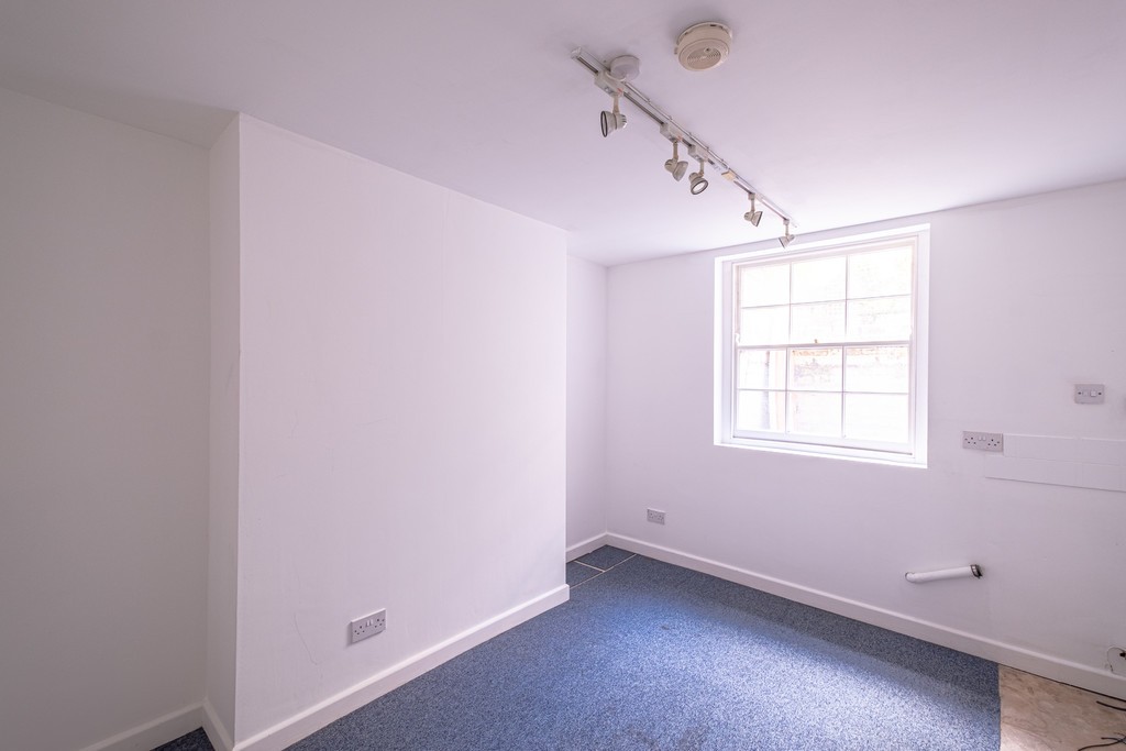 Images for St Peters Street, Islington, London EAID:c8d5f0ae42d594d169bca90f3b8b041a BID:1