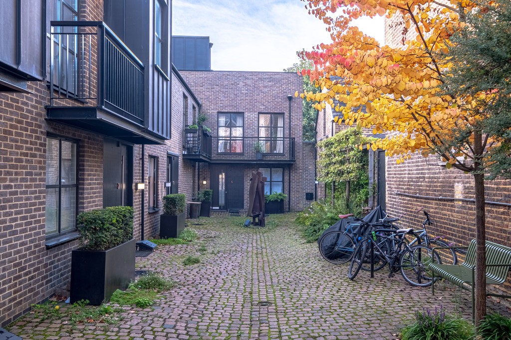 Images for Tremlett Mews, Archway EAID:c8d5f0ae42d594d169bca90f3b8b041a BID:1