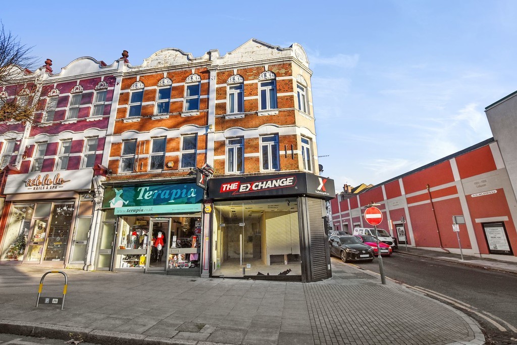 Images for 54 High Road EAID:c8d5f0ae42d594d169bca90f3b8b041a BID:1