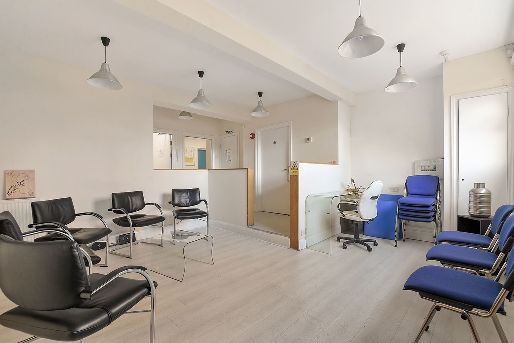 Images for Unit 3 Bedford Mews EAID:c8d5f0ae42d594d169bca90f3b8b041a BID:1