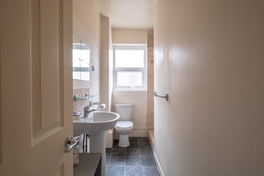 Images for Aldrington Road, Streatham, London EAID:c8d5f0ae42d594d169bca90f3b8b041a BID:1