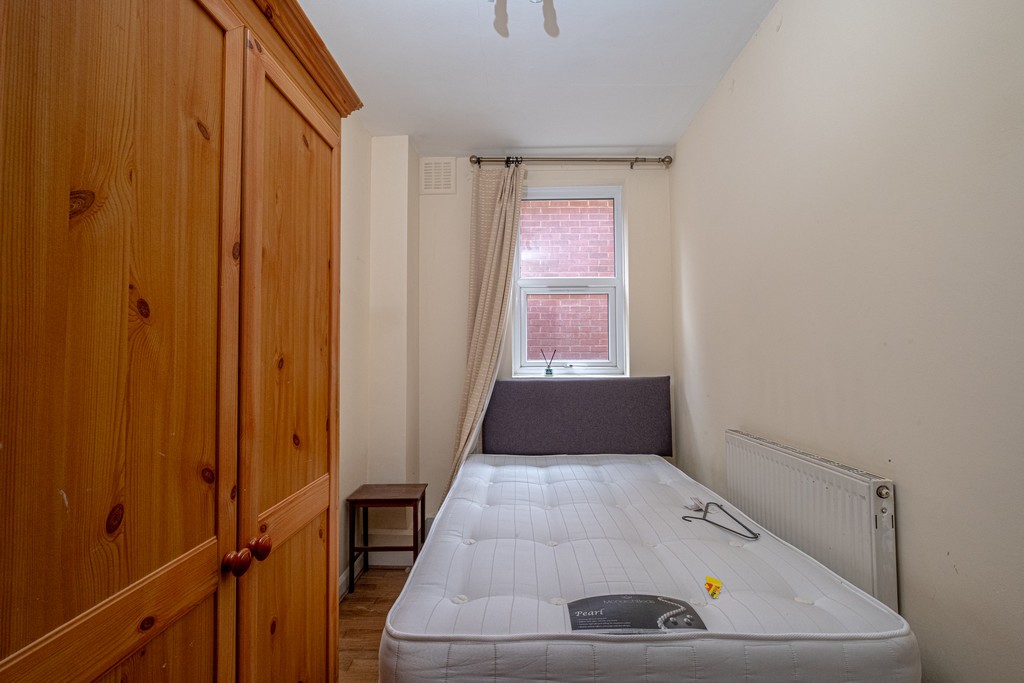 Images for Aldrington Road, Streatham, London EAID:c8d5f0ae42d594d169bca90f3b8b041a BID:1