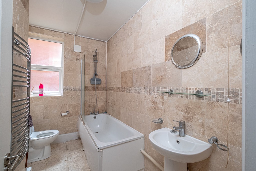 Images for Aldrington Road, Streatham, London EAID:c8d5f0ae42d594d169bca90f3b8b041a BID:1