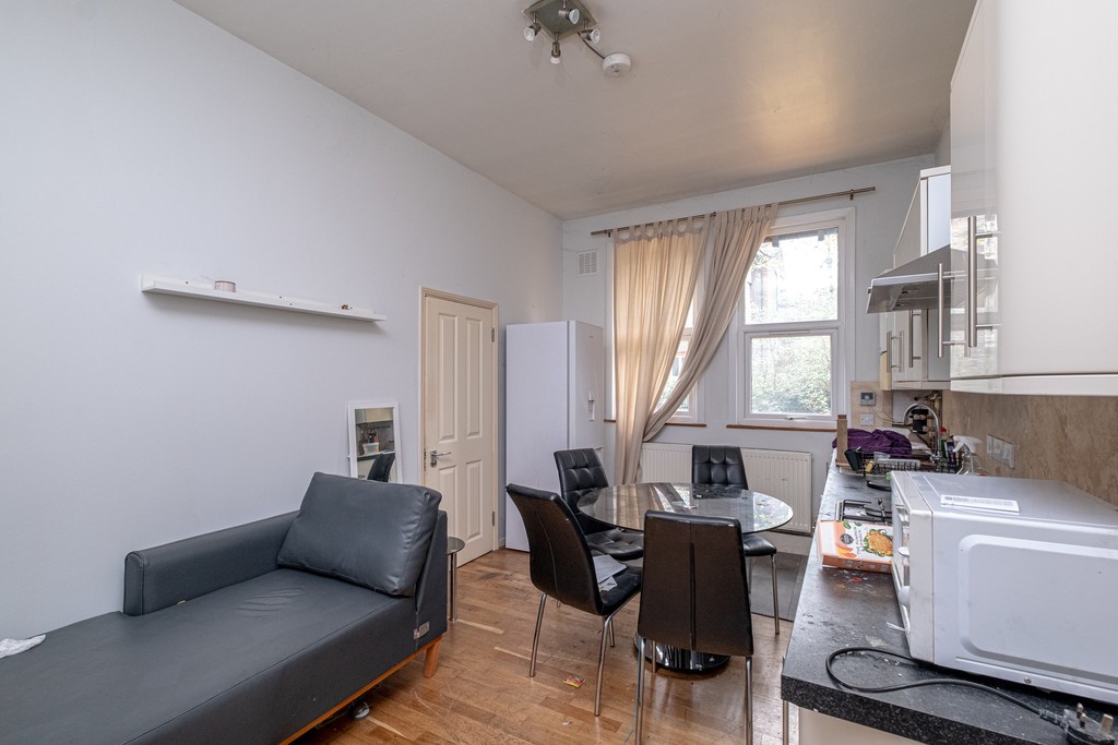 Images for Aldrington Road, Streatham, London EAID:c8d5f0ae42d594d169bca90f3b8b041a BID:1