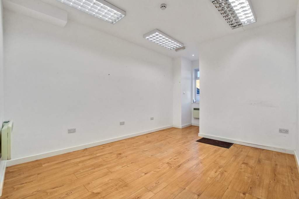 Images for 1a Bedford Road EAID:c8d5f0ae42d594d169bca90f3b8b041a BID:1