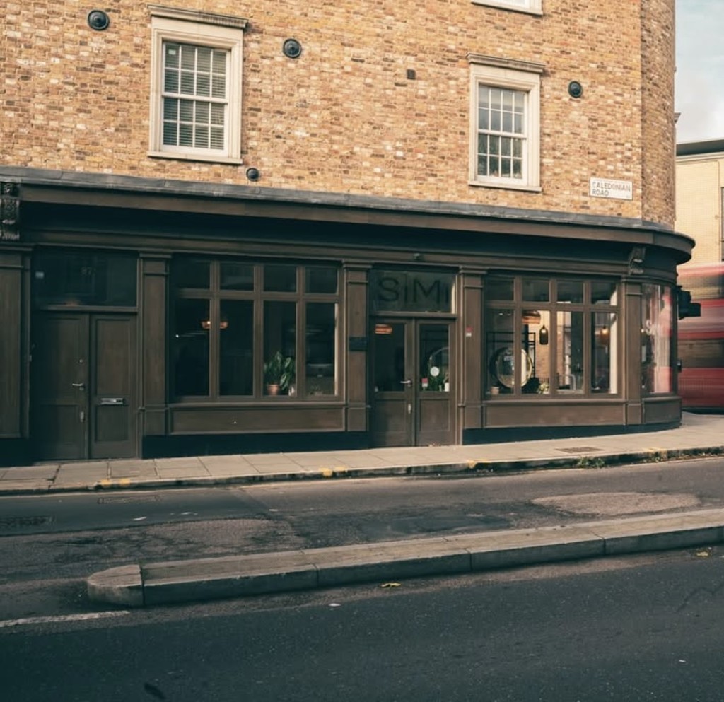 Images for Caledonian Road EAID:c8d5f0ae42d594d169bca90f3b8b041a BID:1