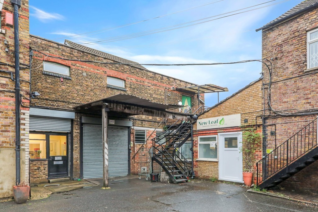 Images for Archway, Islington EAID:c8d5f0ae42d594d169bca90f3b8b041a BID:1