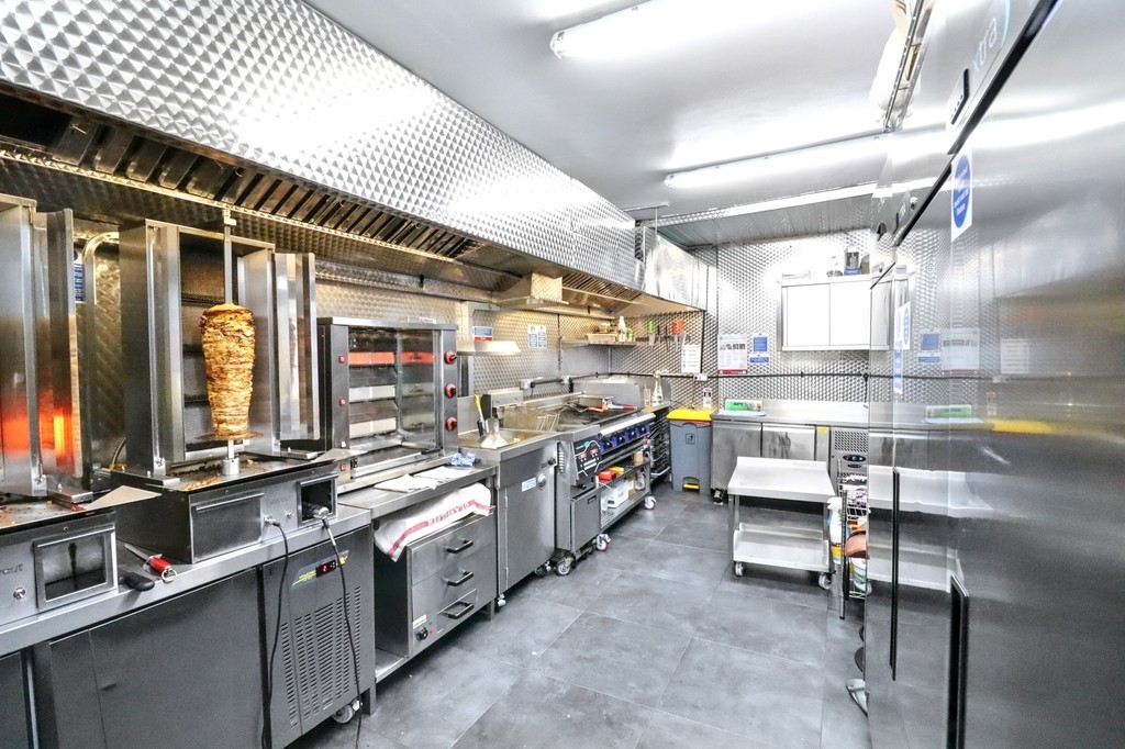 Images for Green Lanes, Newington Green EAID:c8d5f0ae42d594d169bca90f3b8b041a BID:1