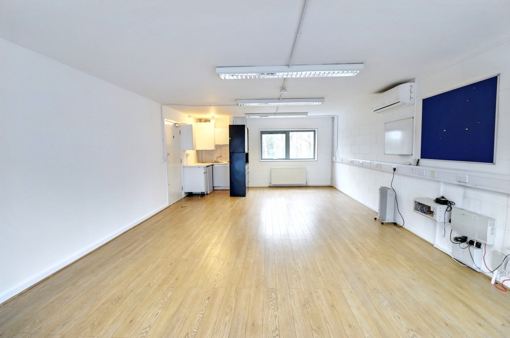 Images for Unit 4b, Highgate High Street EAID:c8d5f0ae42d594d169bca90f3b8b041a BID:1