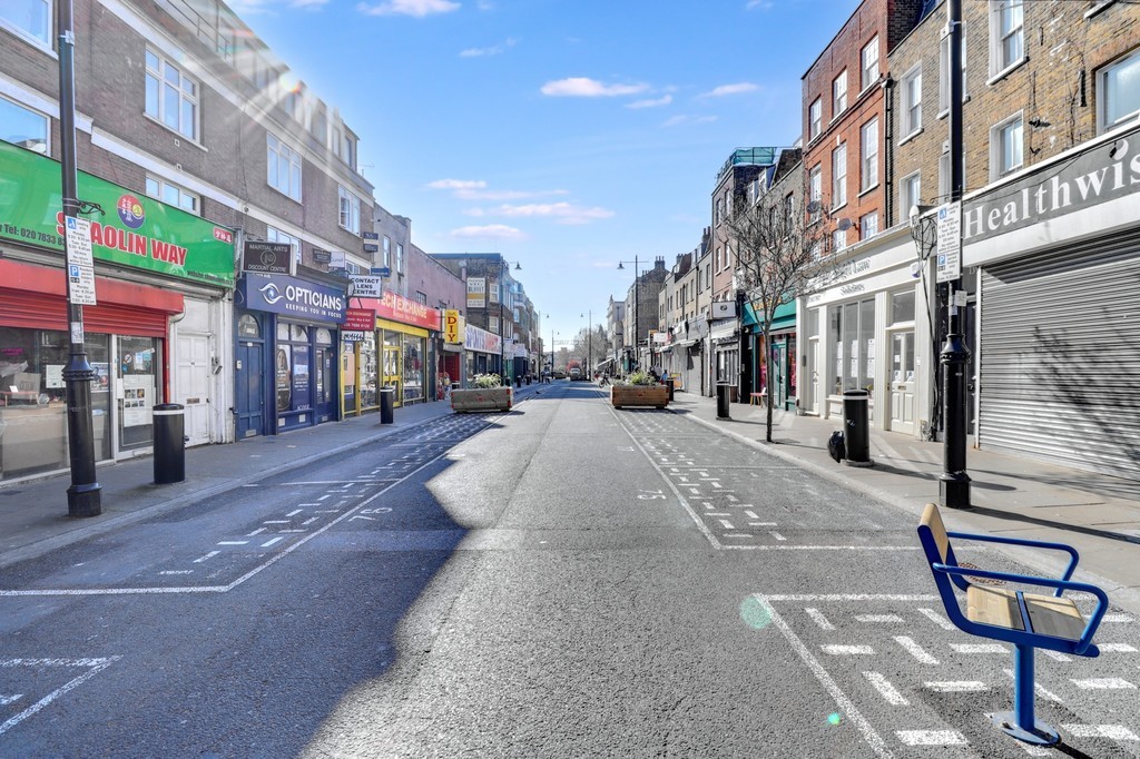 Images for Chapel Market, Islington, London EAID:c8d5f0ae42d594d169bca90f3b8b041a BID:1