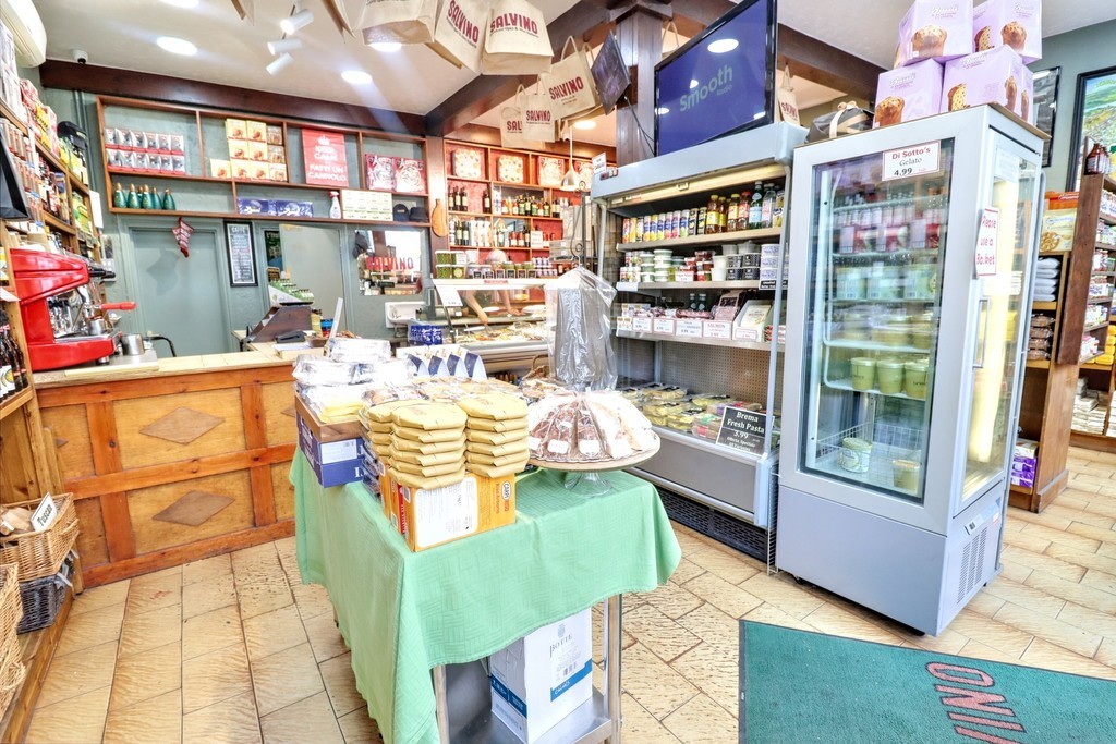 Images for Brecknock Road, London EAID:c8d5f0ae42d594d169bca90f3b8b041a BID:1