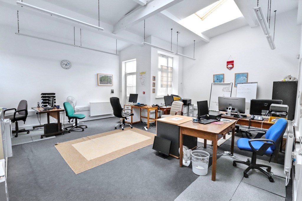 Images for Leeds Place EAID:c8d5f0ae42d594d169bca90f3b8b041a BID:1