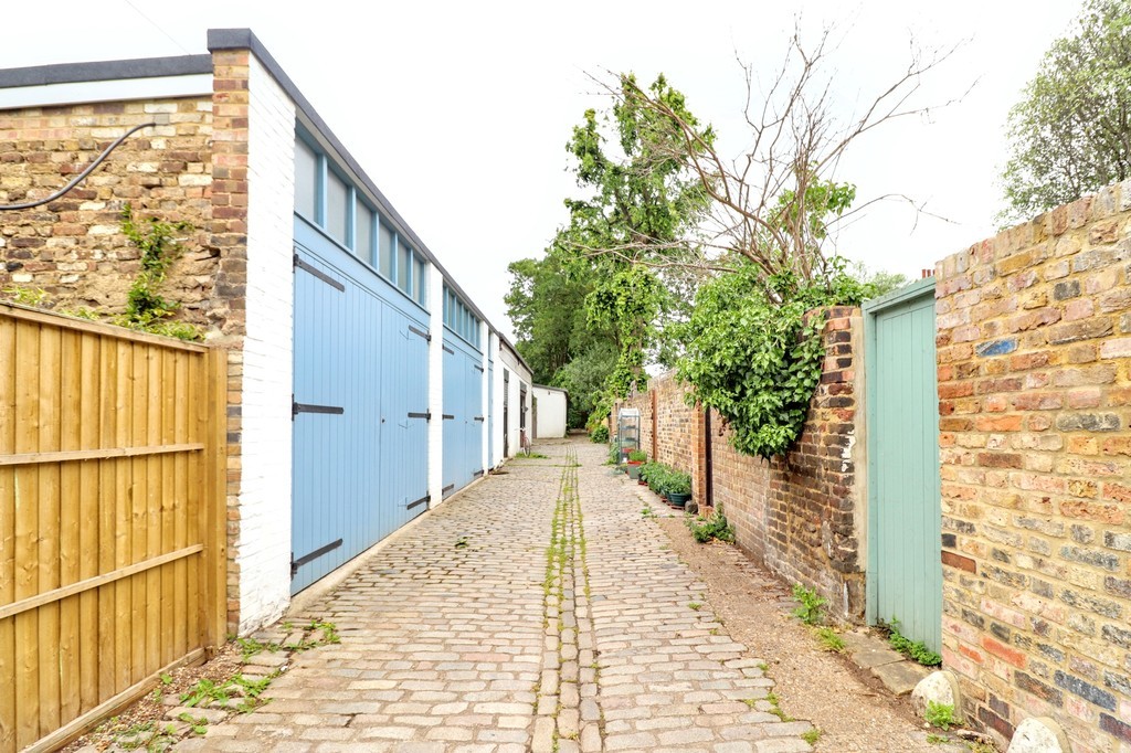 Images for Brooksby Mews, Islington, London EAID:c8d5f0ae42d594d169bca90f3b8b041a BID:1
