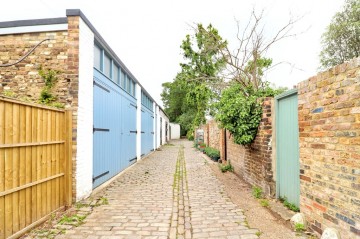 Brooksby Mews, Islington, London - EAID:c8d5f0ae42d594d169bca90f3b8b041a, BID:1
